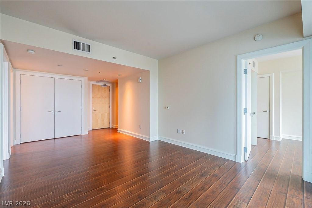 2700 Las Vegas Boulevard 907, Las Vegas, NV 89109 — photo 3