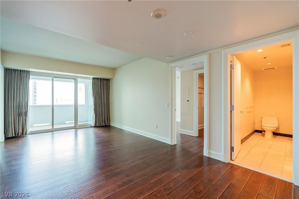 2700 Las Vegas Boulevard 907, Las Vegas, NV 89109 — photo 5