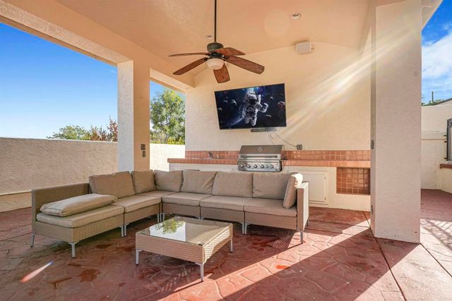 5274 Margaret, Bonita, CA 91902