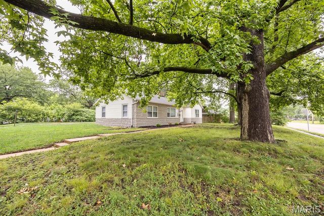 1912 N 17th Street, Swansea, IL 62226