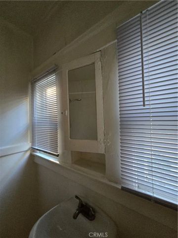 551 W 10th Street 9, Long Beach, CA 90813