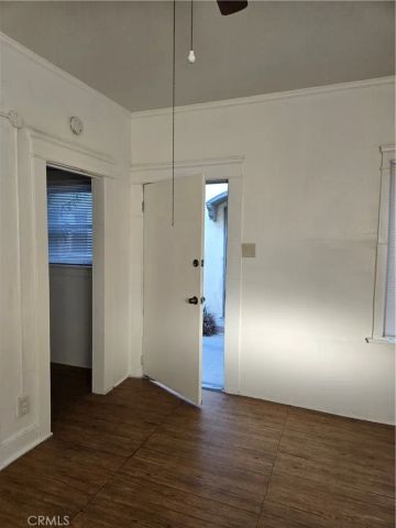 551 W 10th Street 9, Long Beach, CA 90813