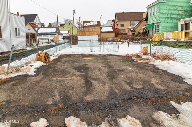 133 Bridge Avenue, Cohoes, NY 12047