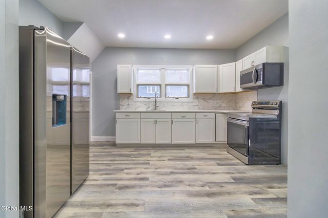 133 Bridge Avenue, Cohoes, NY 12047