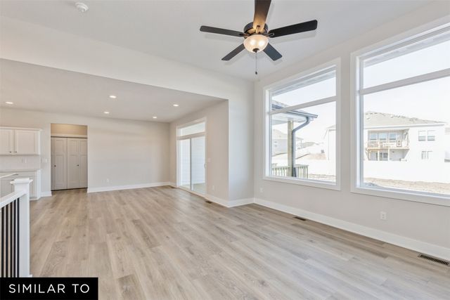 860 Hamilton Road, Waukee, IA 50263