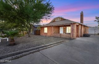 1950 W Palm Lane, Phoenix, AZ 85009