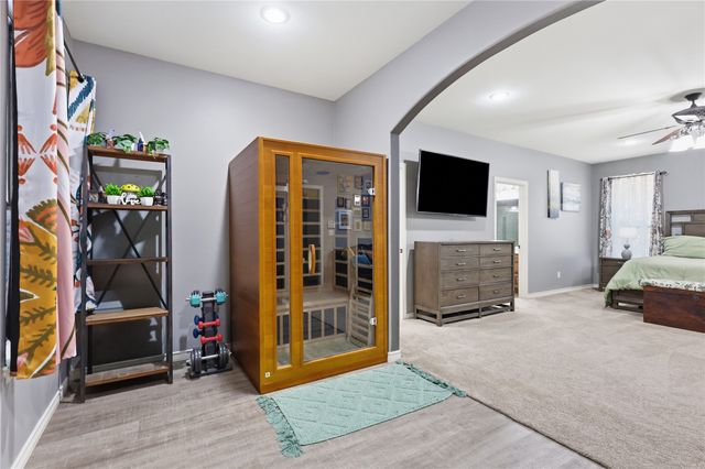 13989 Windham Drive, Van Alstyne, TX 75495