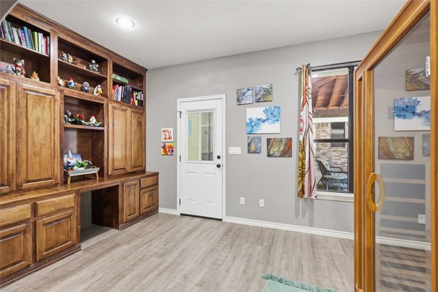 13989 Windham Drive, Van Alstyne, TX 75495
