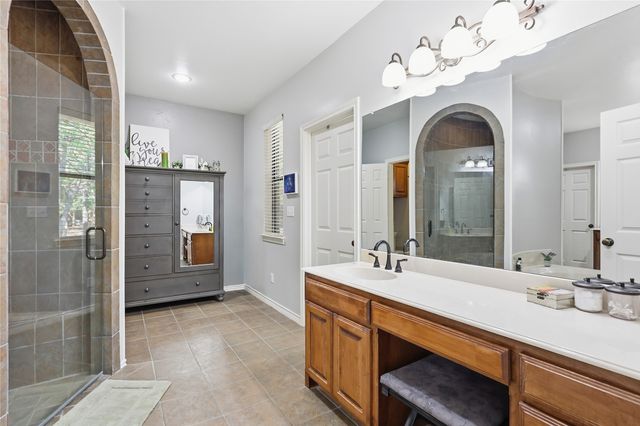 13989 Windham Drive, Van Alstyne, TX 75495