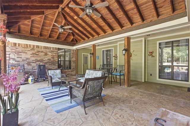 13989 Windham Drive, Van Alstyne, TX 75495