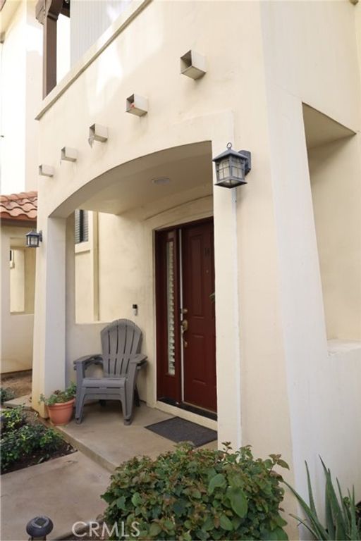 1075 N Maclay 14, San Fernando, CA 91340