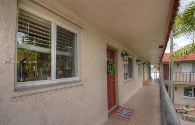 3050 NE 5th Terrace 8, Wilton Manors, FL 33334