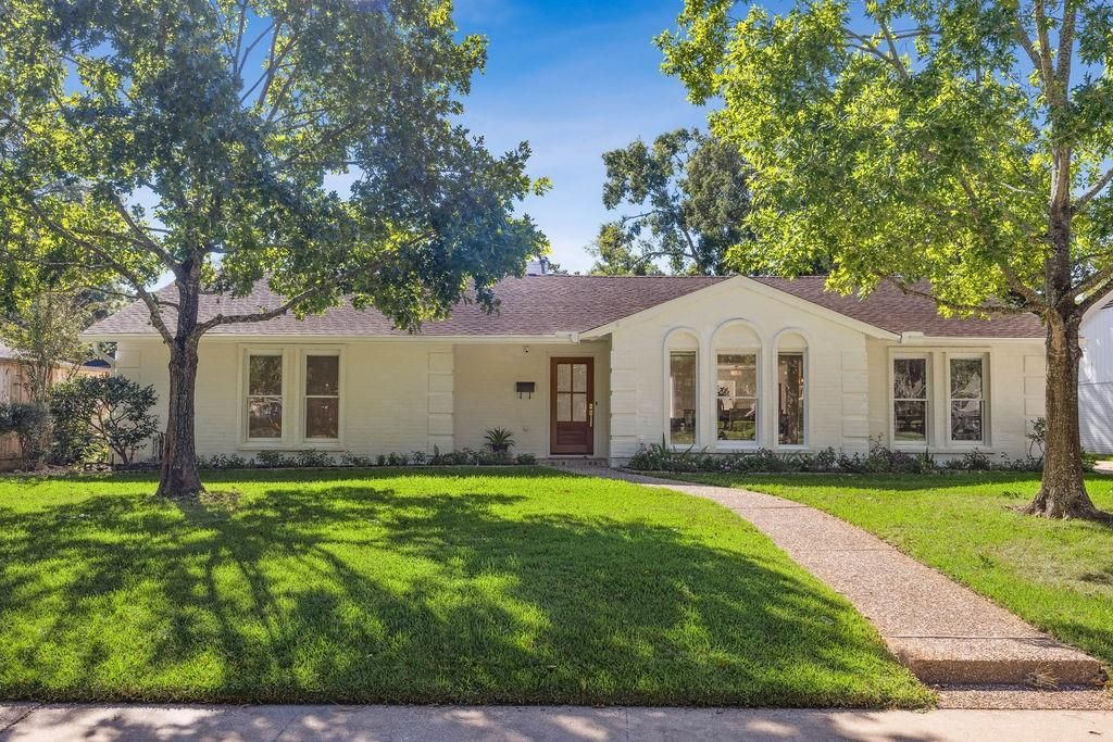 10027 Longmont Drive, Houston, TX 77042