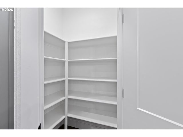 14992 Se Andre Way, Clackamas, OR 97015