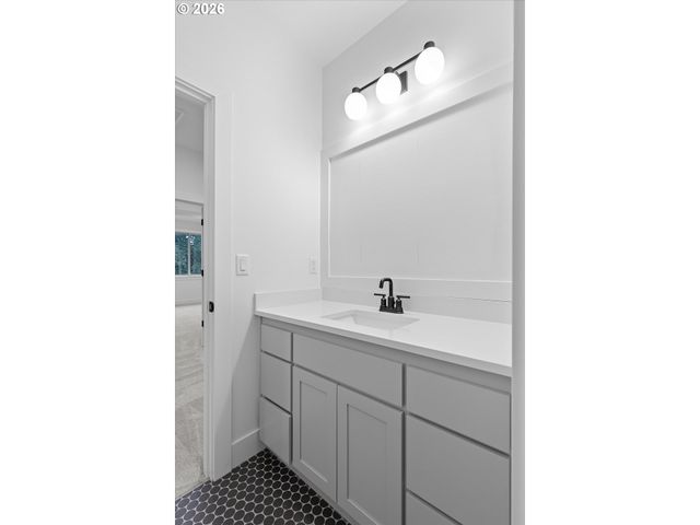 14992 Se Andre Way, Clackamas, OR 97015