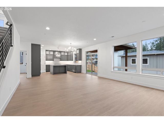 14992 Se Andre Way, Clackamas, OR 97015