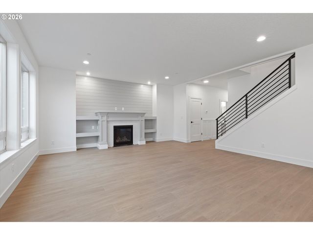 14992 Se Andre Way, Clackamas, OR 97015