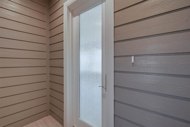 2002 Cove Park Drive, Kemah, TX 77565