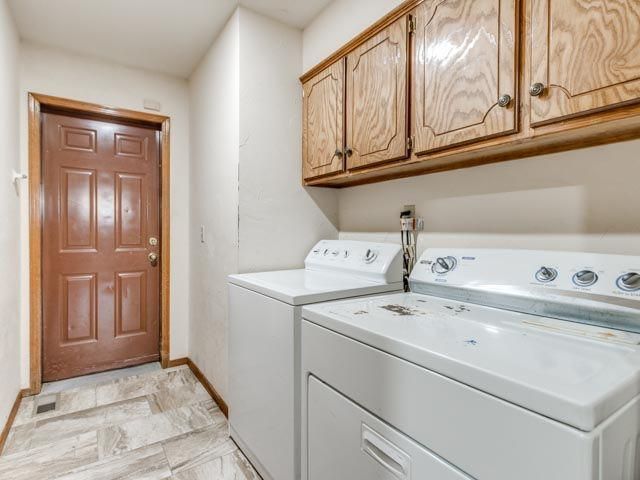 18504 Laurel Oak Drive, Edmond, OK 73012