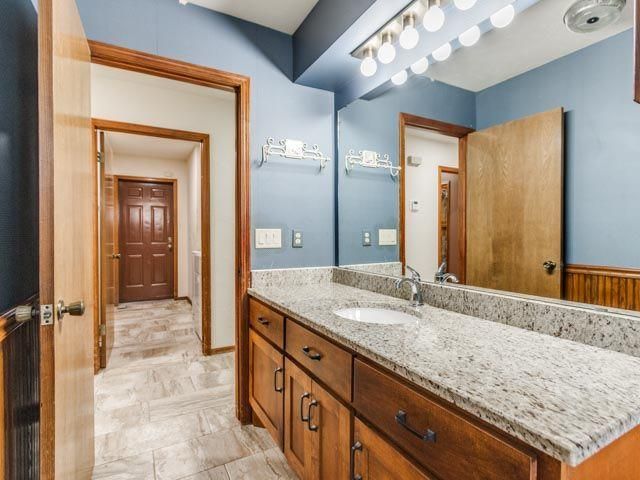 18504 Laurel Oak Drive, Edmond, OK 73012