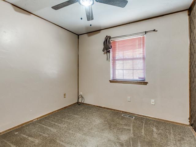 18504 Laurel Oak Drive, Edmond, OK 73012