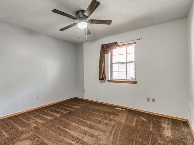 18504 Laurel Oak Drive, Edmond, OK 73012