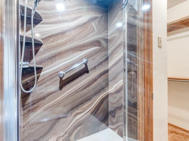 18504 Laurel Oak Drive, Edmond, OK 73012