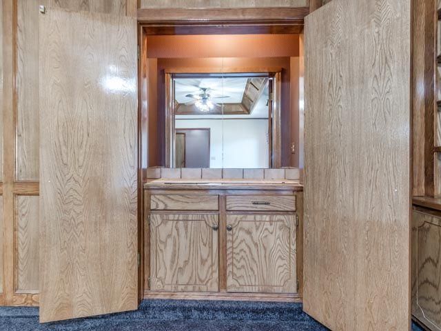 18504 Laurel Oak Drive, Edmond, OK 73012