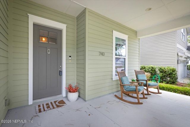 740 PARADISE Lane, Atlantic Beach, FL 32233