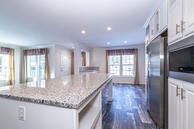 93 Osprey Road, Alton, NH 03809