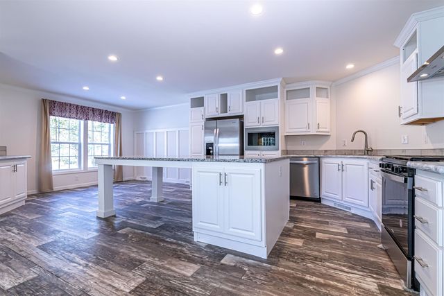 93 Osprey Road, Alton, NH 03809