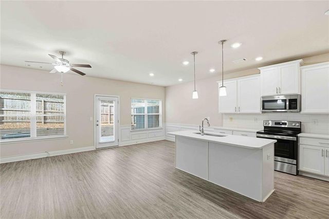 460 Rockfern Court, Lilburn, GA 30047