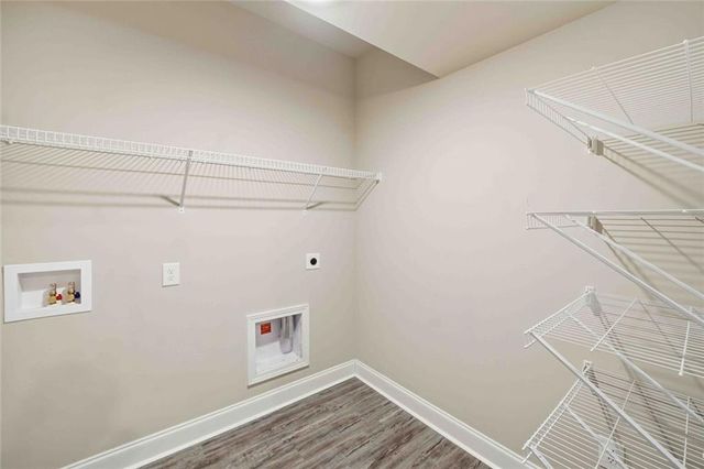 460 Rockfern Court, Lilburn, GA 30047