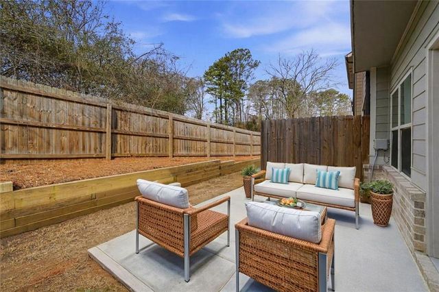 460 Rockfern Court, Lilburn, GA 30047