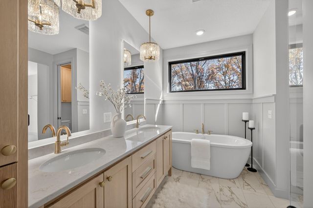 18XXX HARPERS Street NE, East Bethel, MN 55092