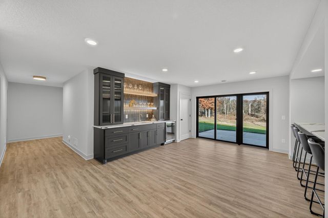 18XXX HARPERS Street NE, East Bethel, MN 55092