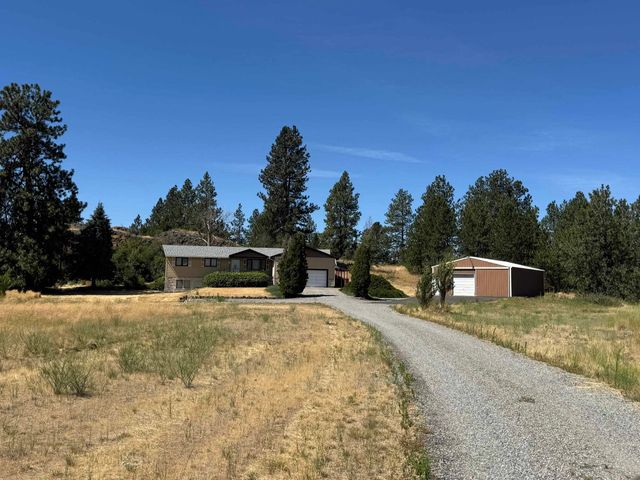 1127 N FLINT Rd, Spokane, WA 99224