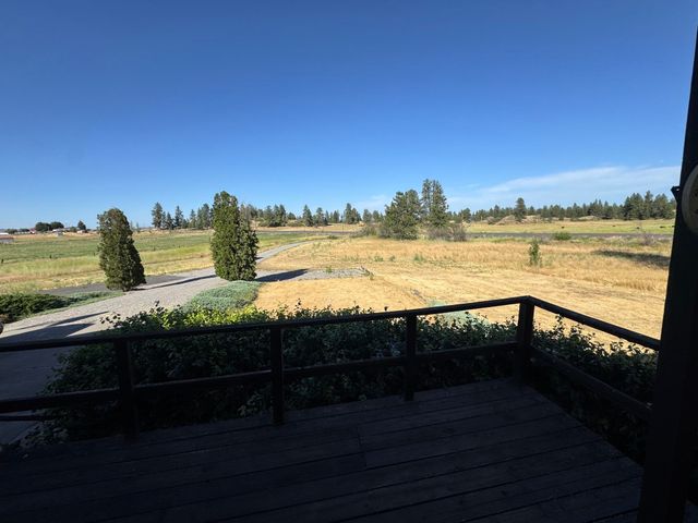 1127 N FLINT Rd, Spokane, WA 99224