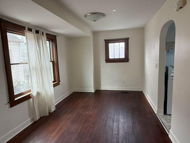 2905 Hiawatha Street, Columbus, OH 43224