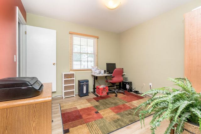 25569 Kilreigh Drive, Farmington Hills, MI 48336