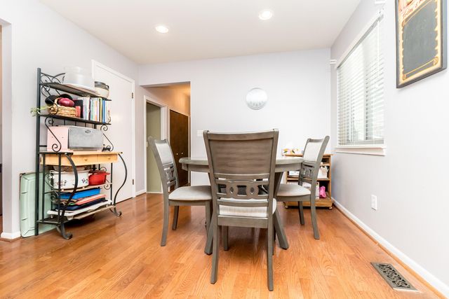 25569 Kilreigh Drive, Farmington Hills, MI 48336