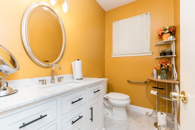 25569 Kilreigh Drive, Farmington Hills, MI 48336