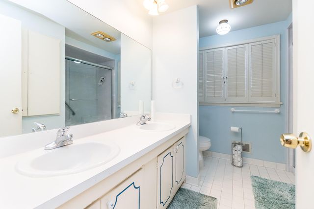 25569 Kilreigh Drive, Farmington Hills, MI 48336