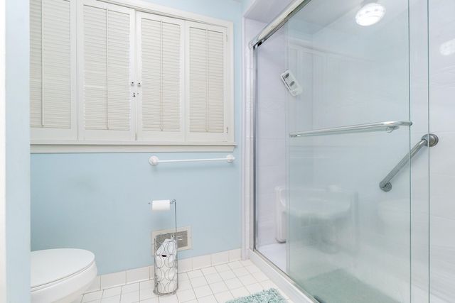 25569 Kilreigh Drive, Farmington Hills, MI 48336