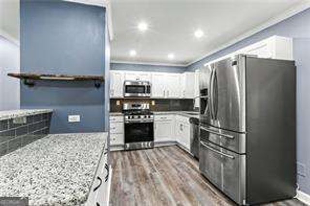 3048 Cottonwood Drive SE, Atlanta, GA 30316