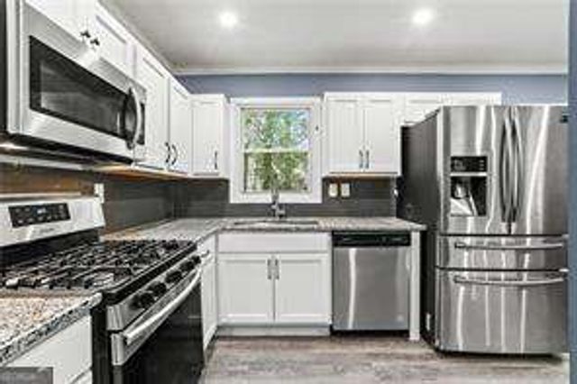 3048 Cottonwood Drive SE, Atlanta, GA 30316