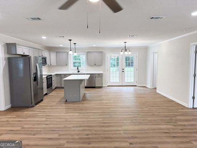 808 Satilla Boulevard, Waycross, GA 31501