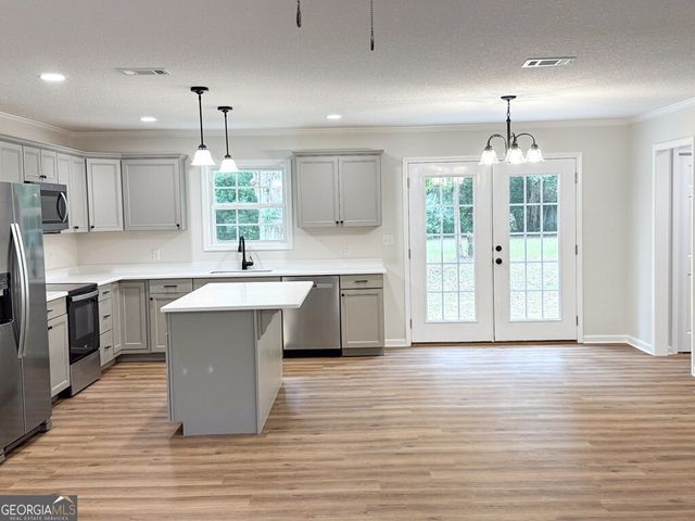 808 Satilla Boulevard, Waycross, GA 31501