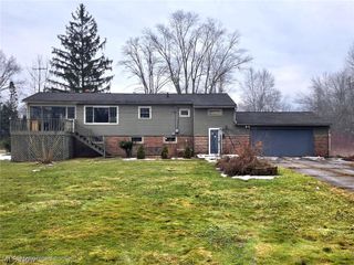 4479 S Park Road, West Farmington, OH 44491