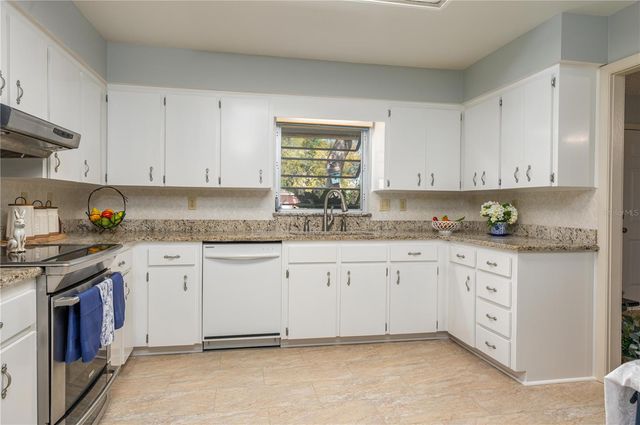 41 SPRING LANE, Haines City, FL 33844